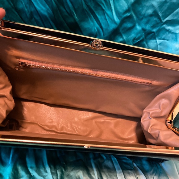 Vintage Handbag - Picture 2 of 3